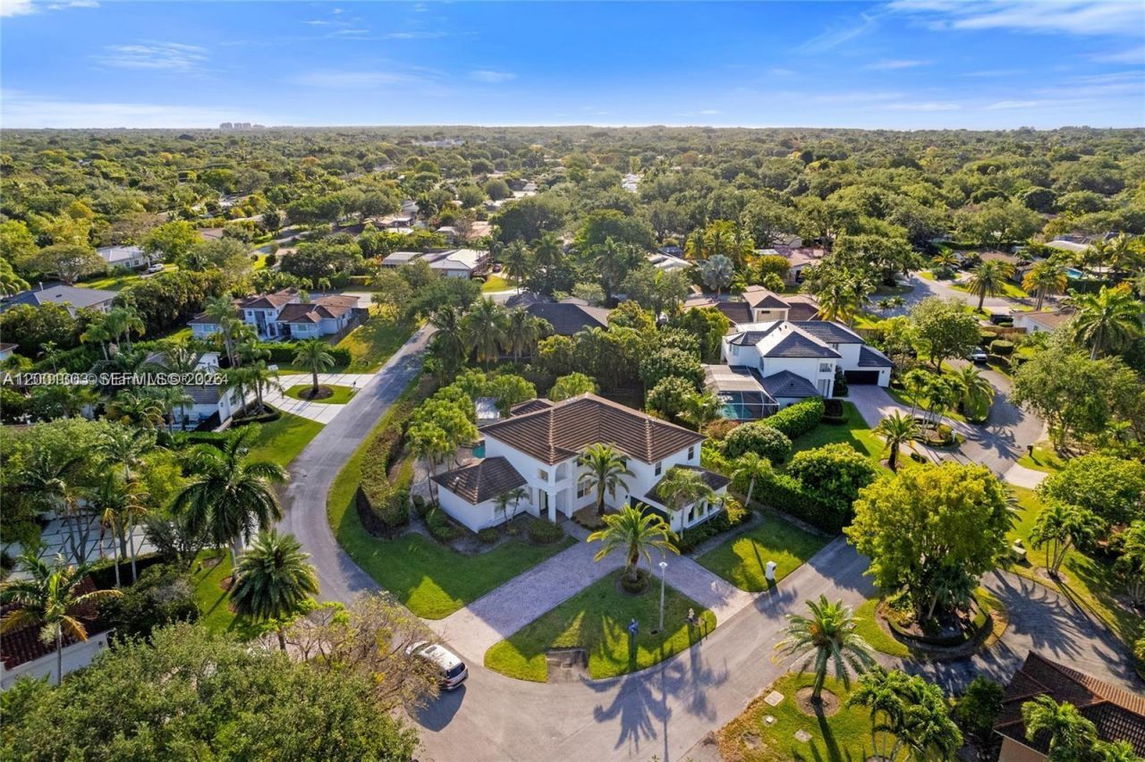 16449 SW 84th Pl, Palmetto Bay, FL 33157 Photo