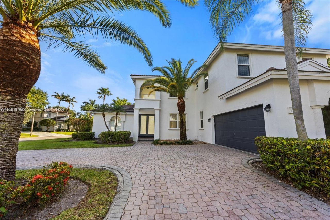 16449 SW 84th Pl, Palmetto Bay, FL 33157 Photo