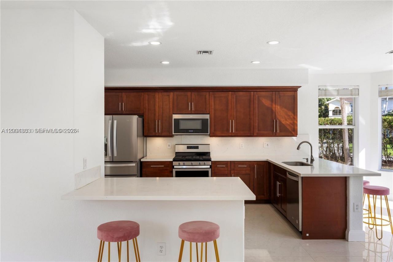 16449 SW 84th Pl, Palmetto Bay, FL 33157 Photo