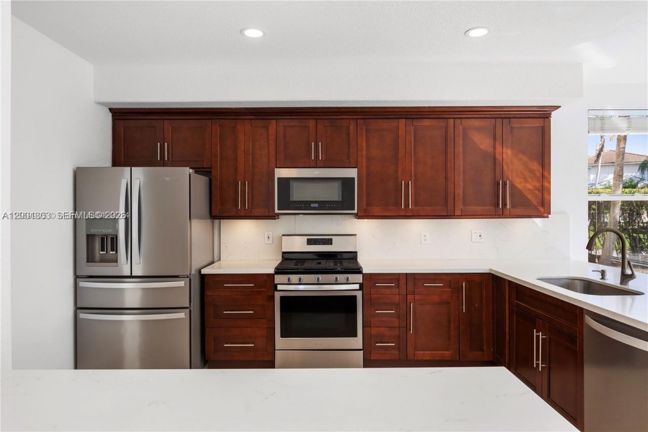 16449 SW 84th Pl, Palmetto Bay, FL 33157 Photo