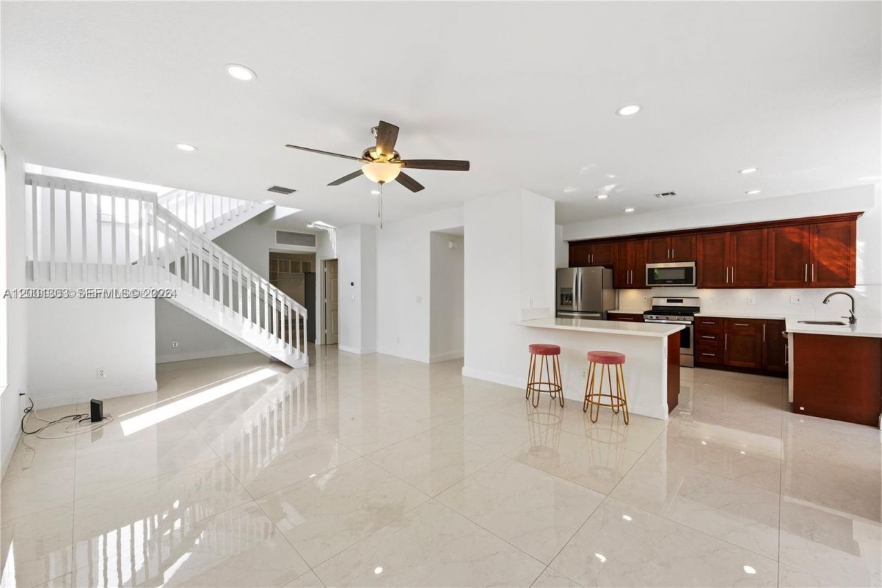 16449 SW 84th Pl, Palmetto Bay, FL 33157 Photo