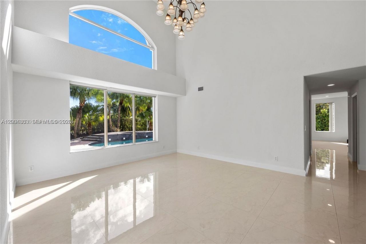 16449 SW 84th Pl, Palmetto Bay, FL 33157 Photo