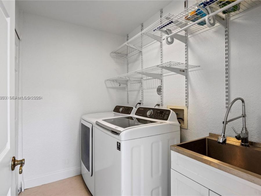 Property Image 46