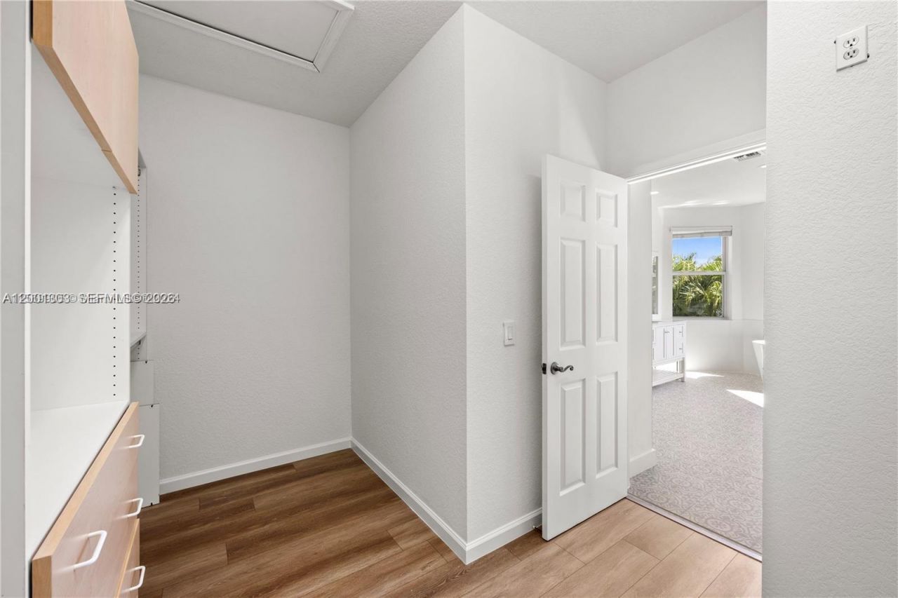 16449 SW 84th Pl, Palmetto Bay, FL 33157 Photo