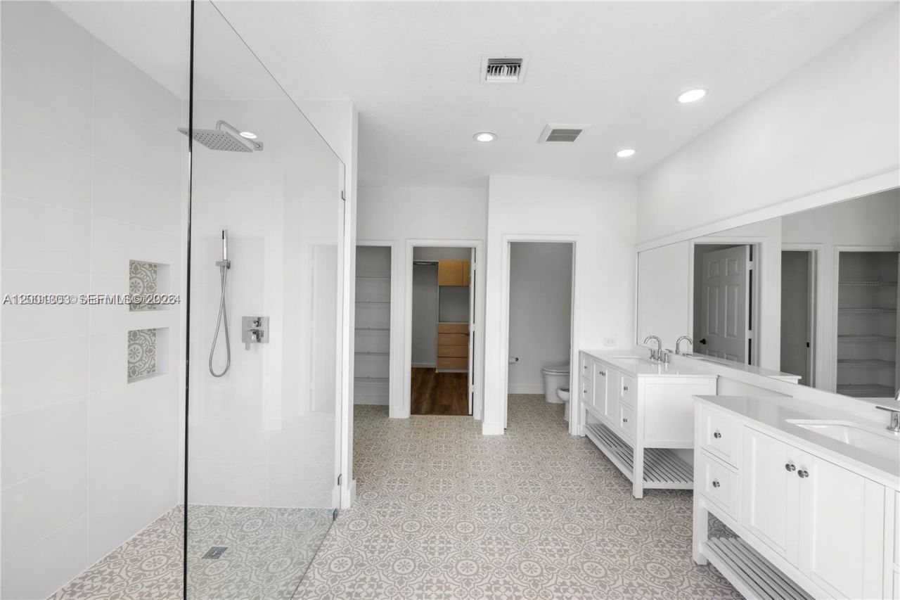 16449 SW 84th Pl, Palmetto Bay, FL 33157 Photo