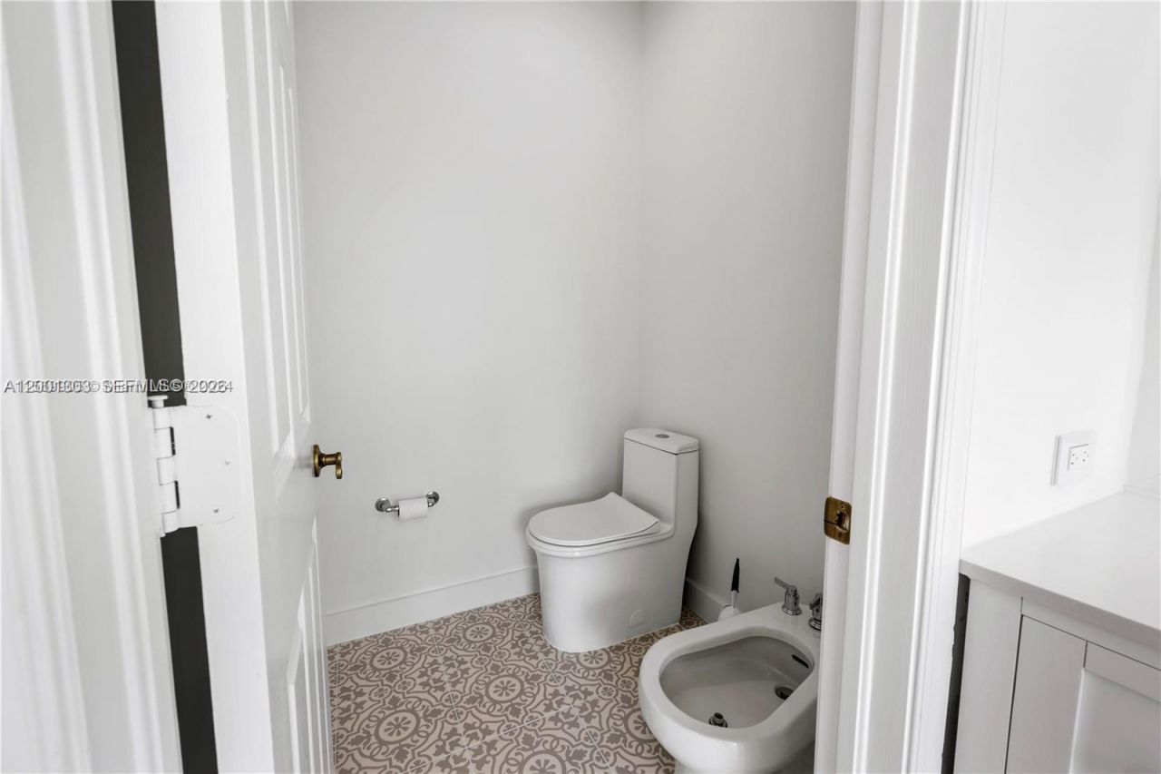 16449 SW 84th Pl, Palmetto Bay, FL 33157 Photo