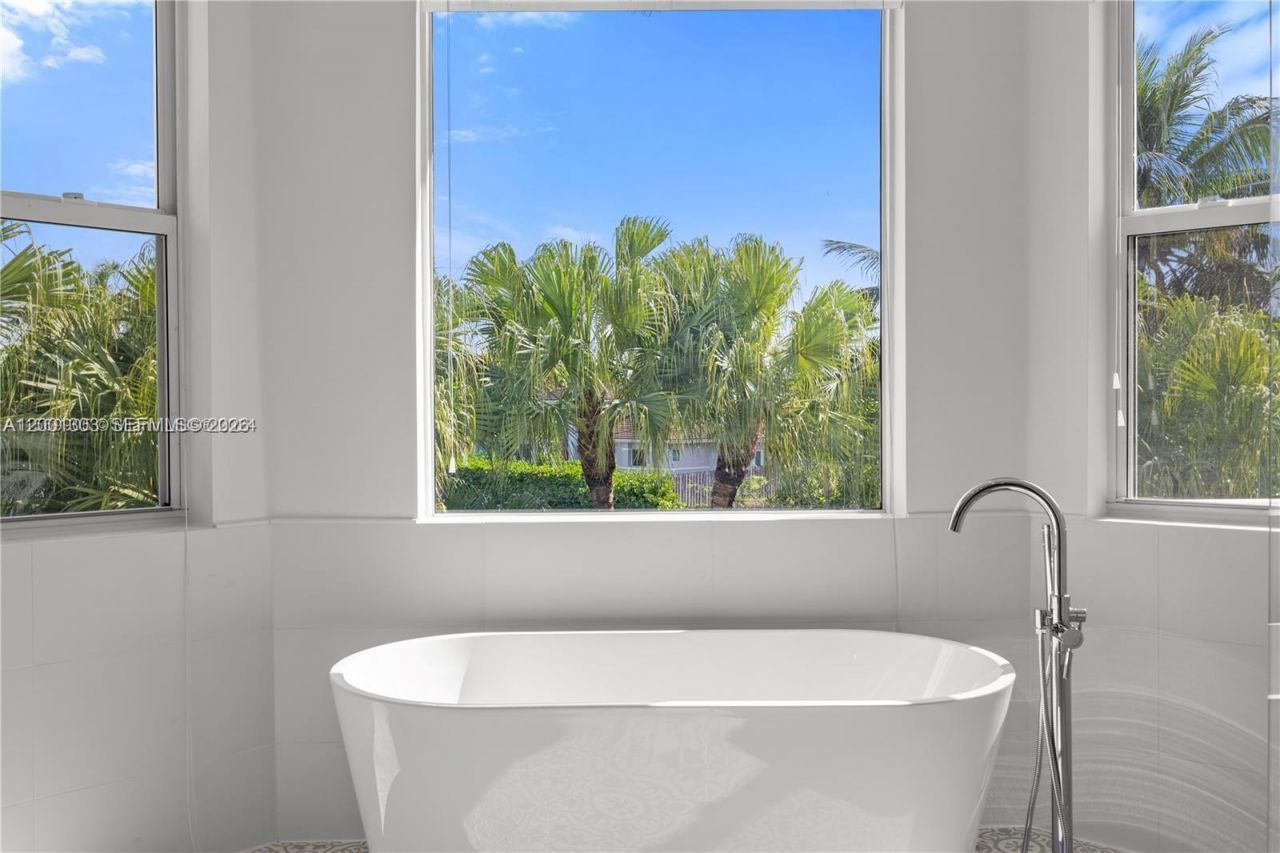 16449 SW 84th Pl, Palmetto Bay, FL 33157 Photo