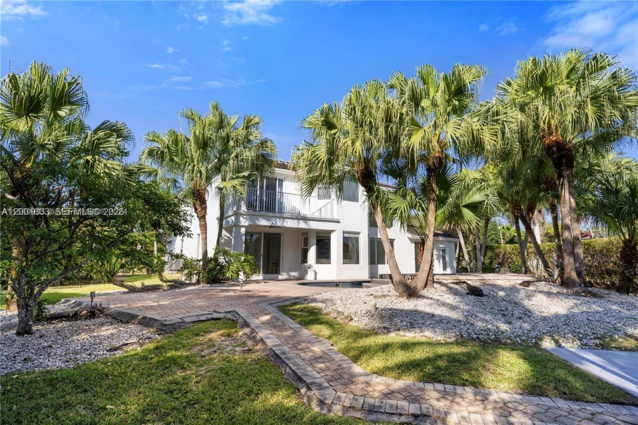 16449 SW 84th Pl, Palmetto Bay, FL 33157 Photo