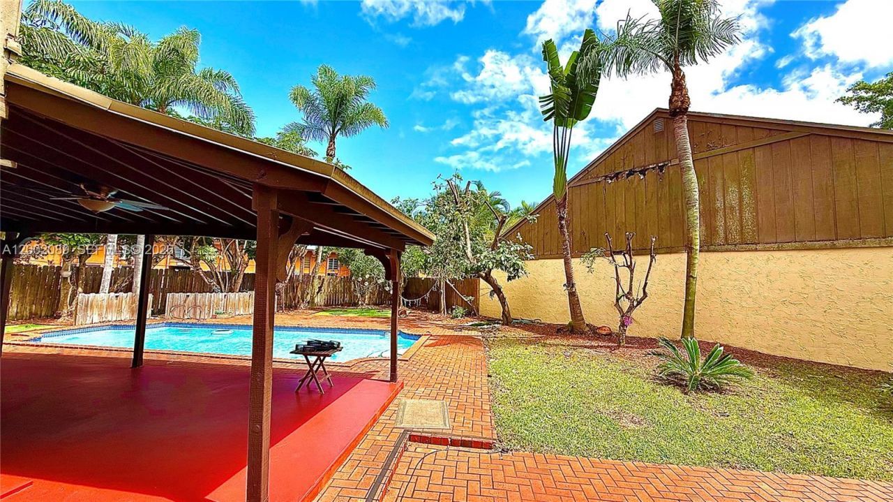 7531 SW 95th Pl., Miami, FL 33173 Photo