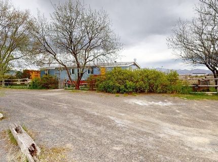 1724 2200 East Street, Battle Mountain, NV 89820 Photo