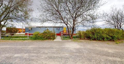 1724 2200 East Street, Battle Mountain, NV 89820 Photo