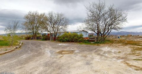 1724 2200 East Street, Battle Mountain, NV 89820 Photo