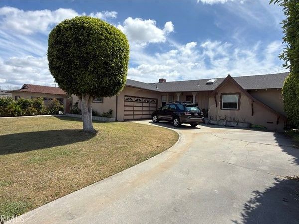 9132 Vons, Garden Grove, CA 92841