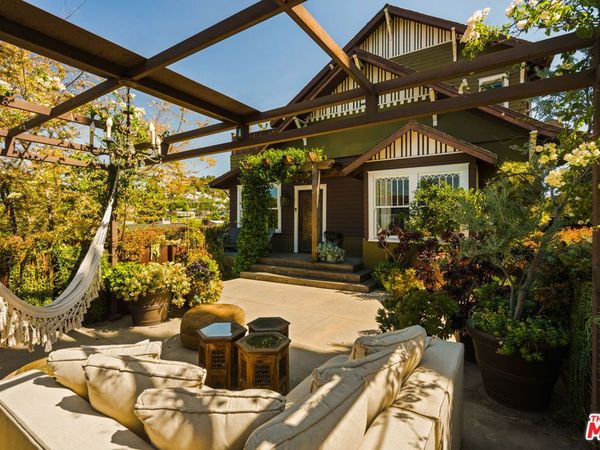 1062 Sanborn Avenue, Los Angeles, CA 90029