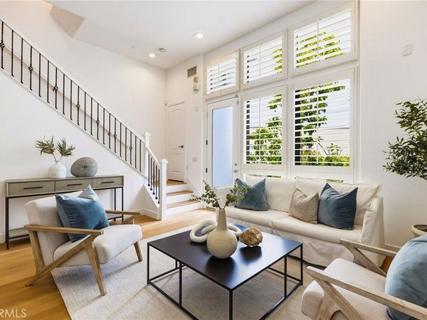 5401 W 149th Place, Unit 13, Hawthorne, CA 90250