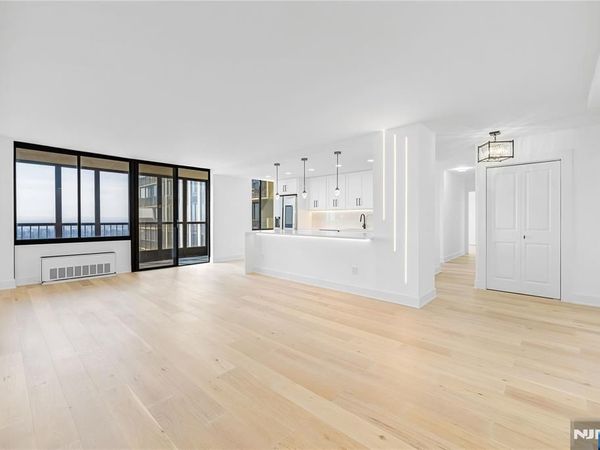 200 Winston 2417, Unit 2417, CLIFFSIDE PARK, NJ 07010