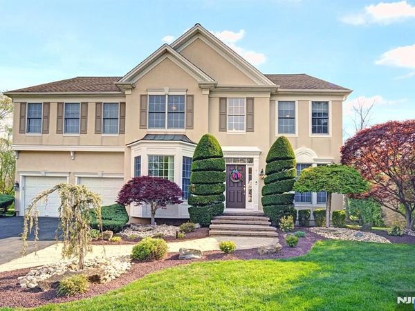 7 Hager Street, EAST BRUNSWICK, NJ 08816