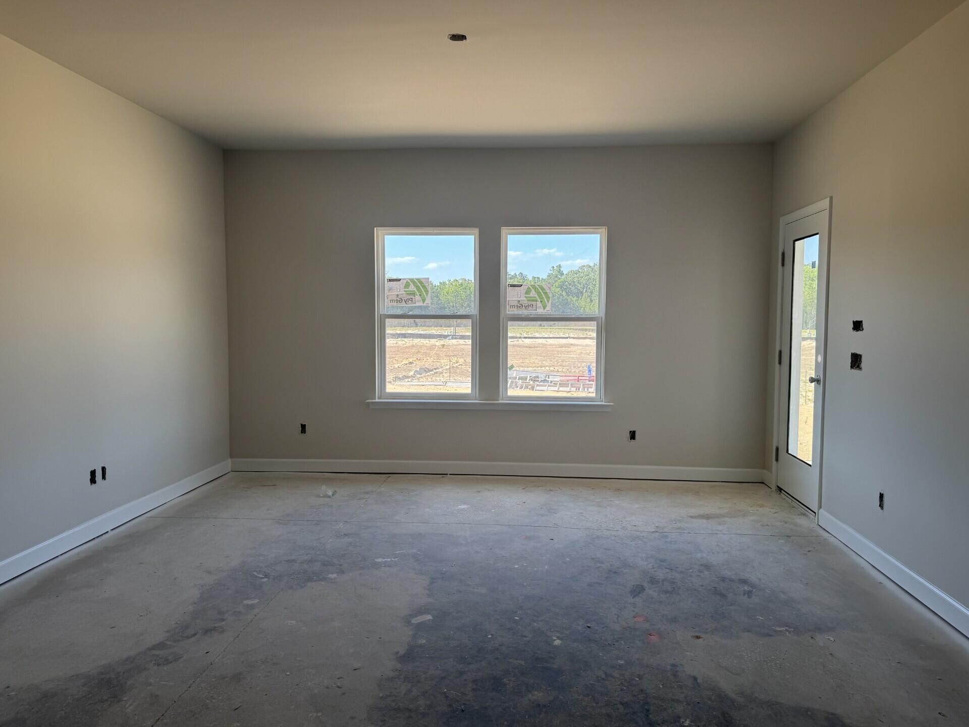 5071 Blackberry Lane Photo 12