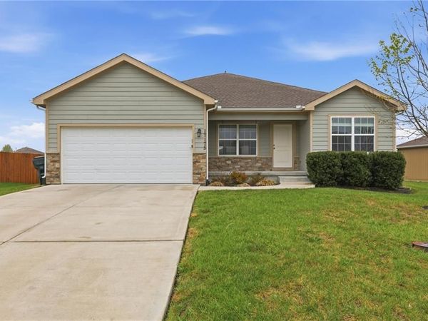 17175 S Kill Creek Road, Gardner, KS 66030