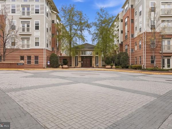 9490 VIRGINIA CENTER BOULEVARD, Unit 230, VIENNA, VA 22181