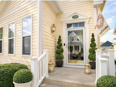 17446 LETHRIDGE CIRCLE, ROUND HILL, VA 20141