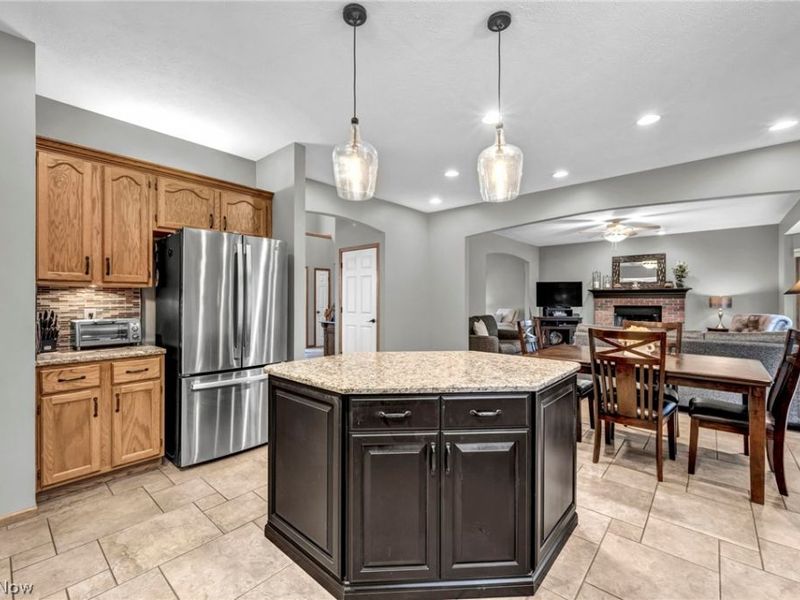 17200 GREENWOOD Drive, Strongsville, OH 44149 Photo 15