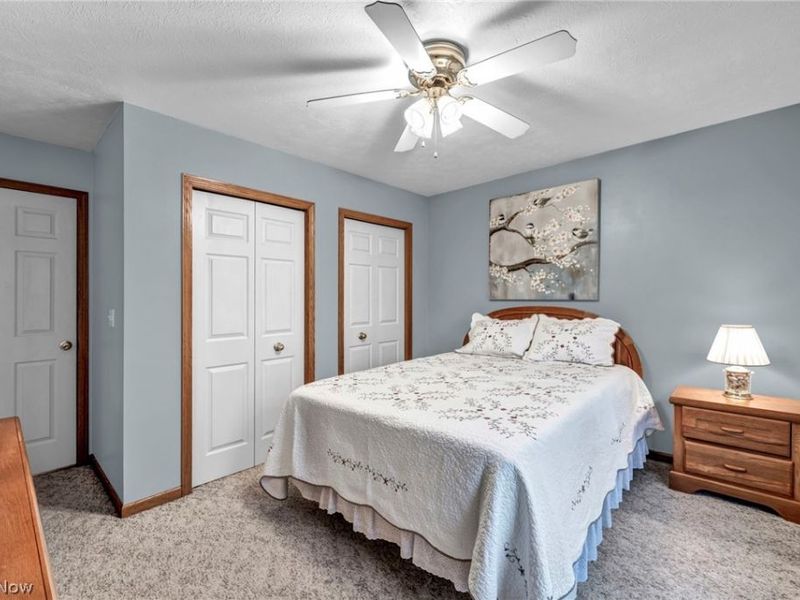 17200 GREENWOOD Drive, Strongsville, OH 44149 Photo 24