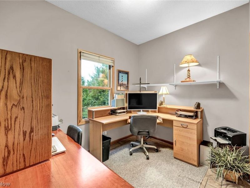 17200 GREENWOOD Drive, Strongsville, OH 44149 Photo 28