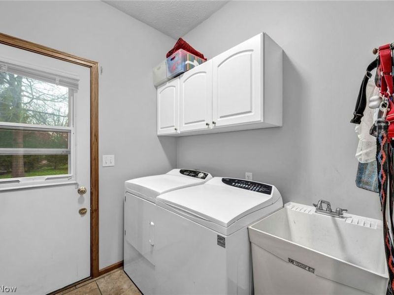 17200 GREENWOOD Drive, Strongsville, OH 44149 Photo 32