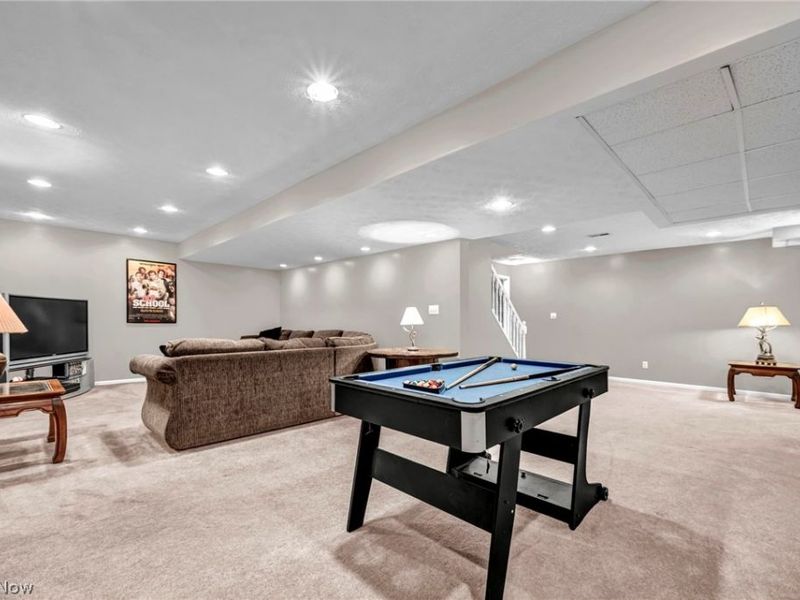 17200 GREENWOOD Drive, Strongsville, OH 44149 Photo 38