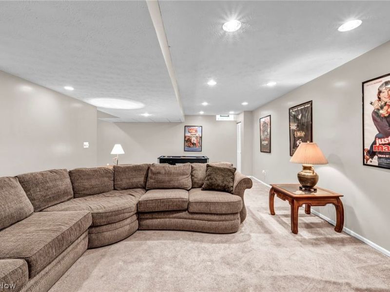 17200 GREENWOOD Drive, Strongsville, OH 44149 Photo 40