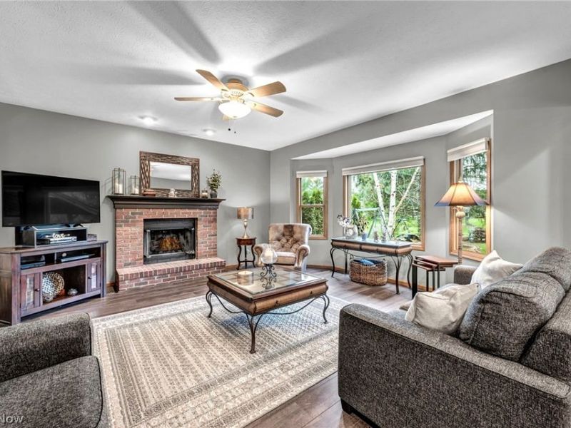 17200 GREENWOOD Drive, Strongsville, OH 44149 Photo 6