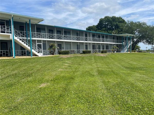 1600 W LAKE PARKER DRIVE, Unit A3, LAKELAND, FL 33805