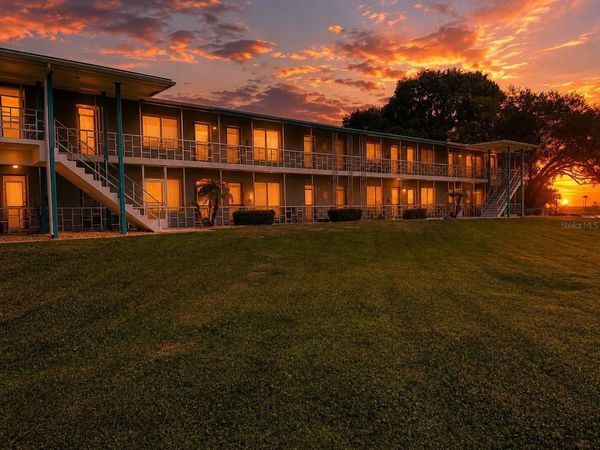 1600 W LAKE PARKER DRIVE, Unit A3, LAKELAND, FL 33805