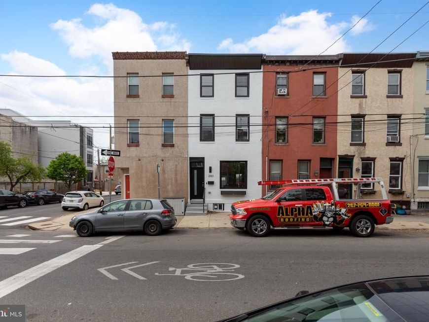 2180 E Cumberland Street, Philadelphia, PA 19125 Main Photo