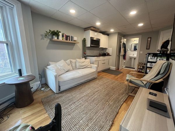 302 Newbury, Unit 13, Boston, MA 02115