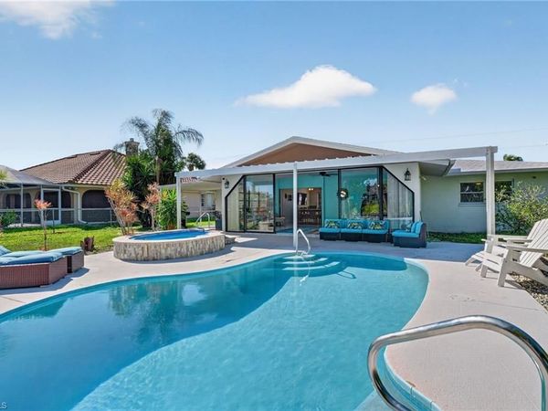 1211 SE 21st ST , CAPE CORAL, FL 33990