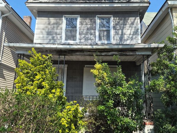 9119 110th Street , Richmond Hill, NY 11418