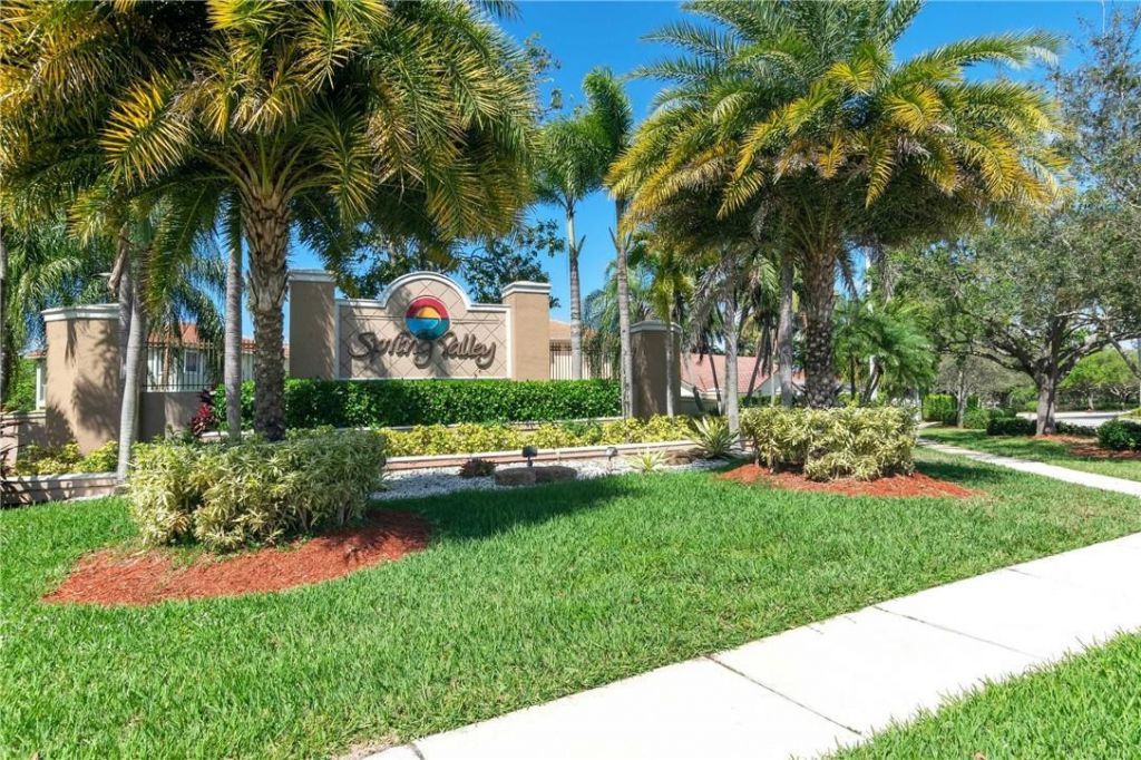 16469 NW 12th Street, Pembroke Pines, FL 33028 Photo