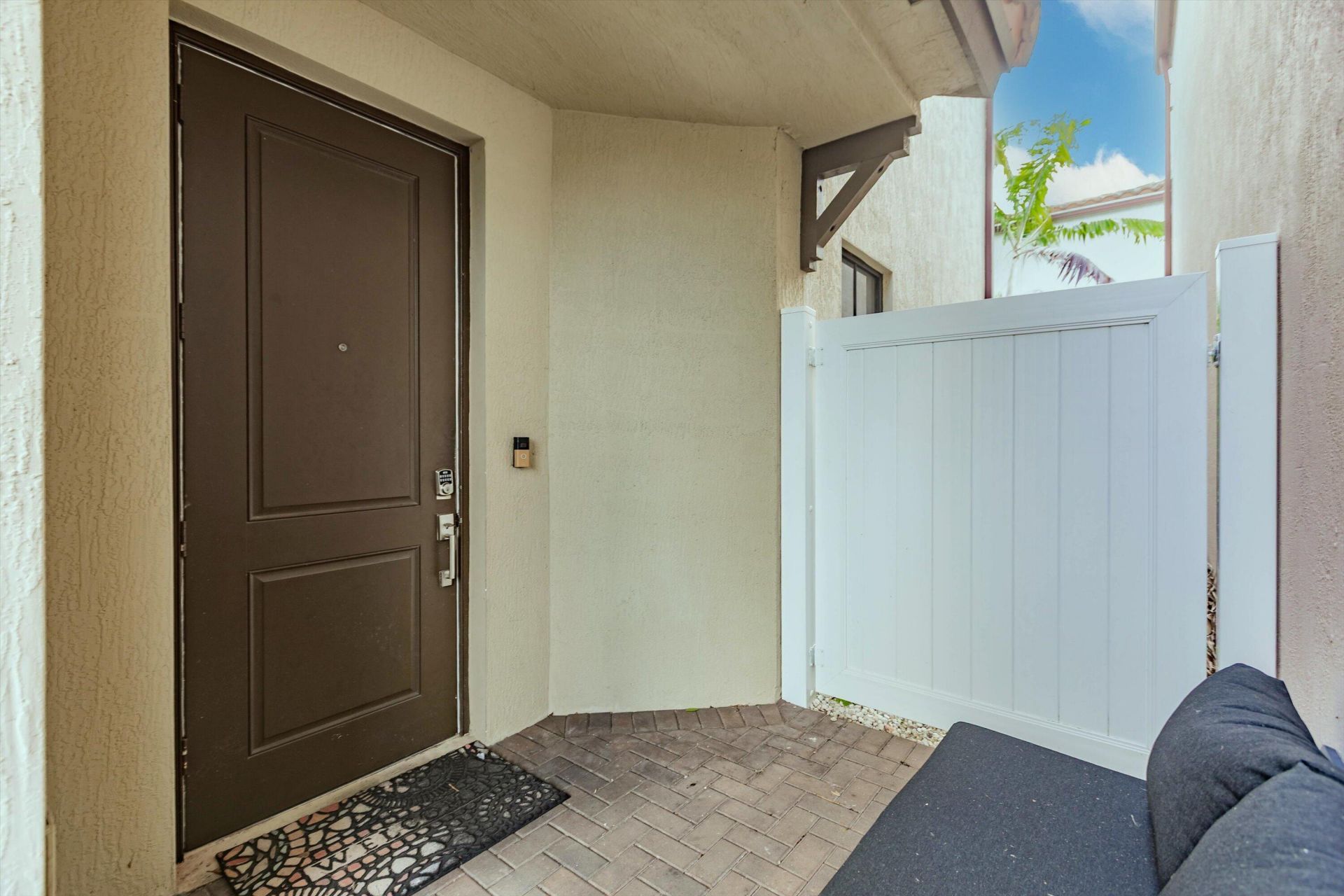 6026 Pine Tree Way, Unit 6026, Riviera Beach, FL 33410 Photo