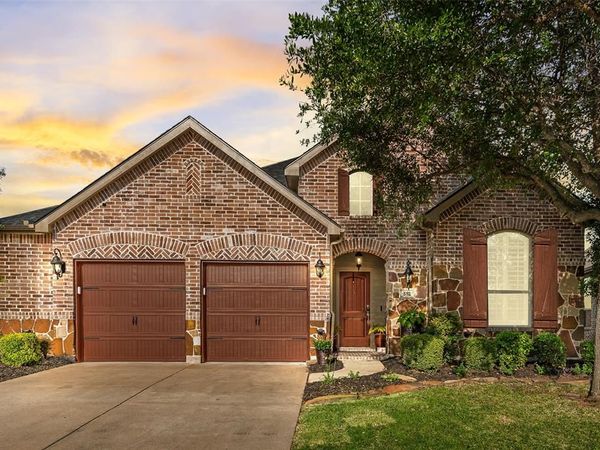 682 Cannon Drive, Fate, TX 75087