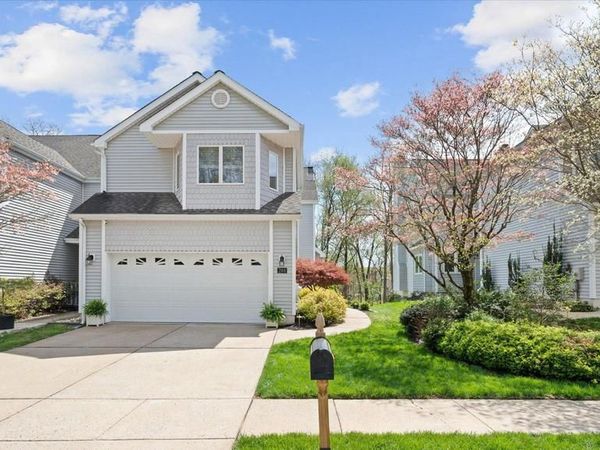 208 LONGSPUR DRIVE, WILMINGTON, DE 19808