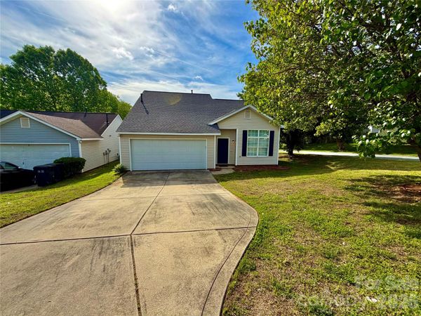 1938 Sunset Village Drive , Charlotte, NC 28216