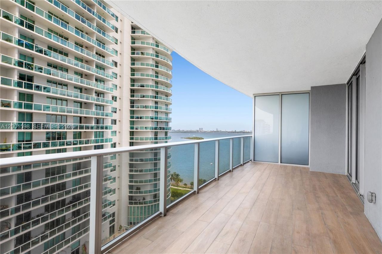 488 NE 18th St, Unit 1807, Miami, FL 33132 Photo