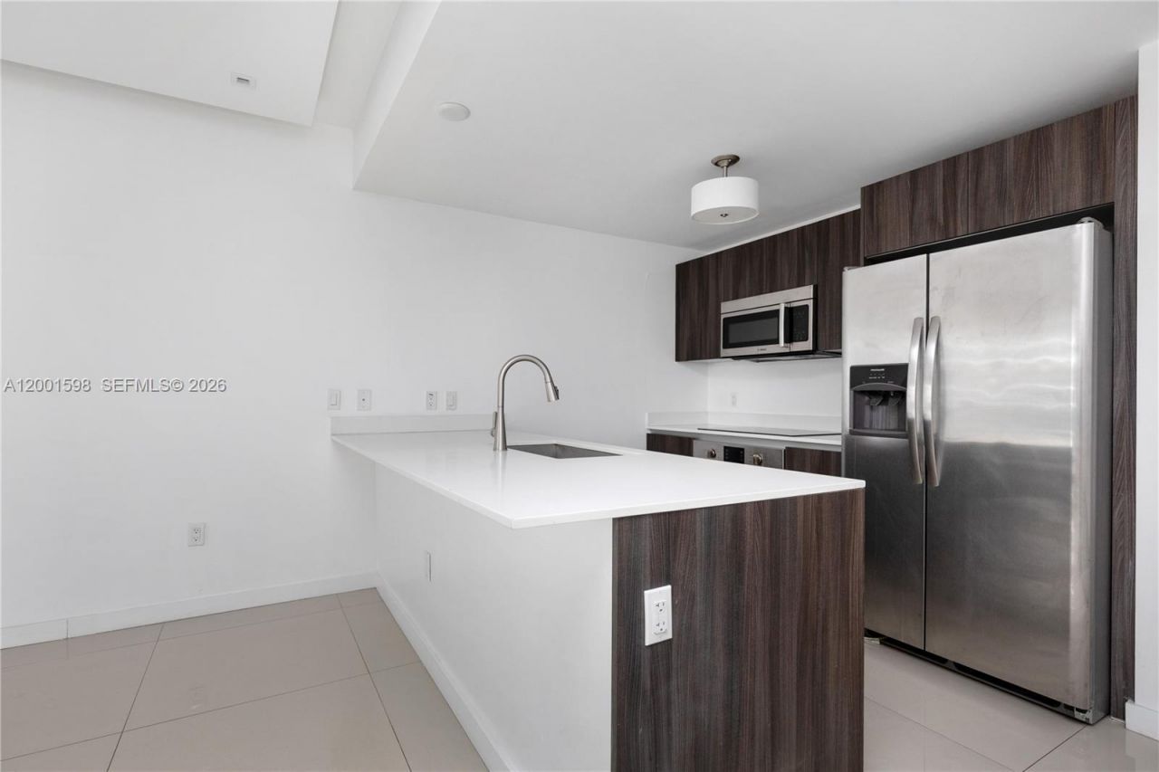 488 NE 18th St, Unit 1807, Miami, FL 33132 Photo