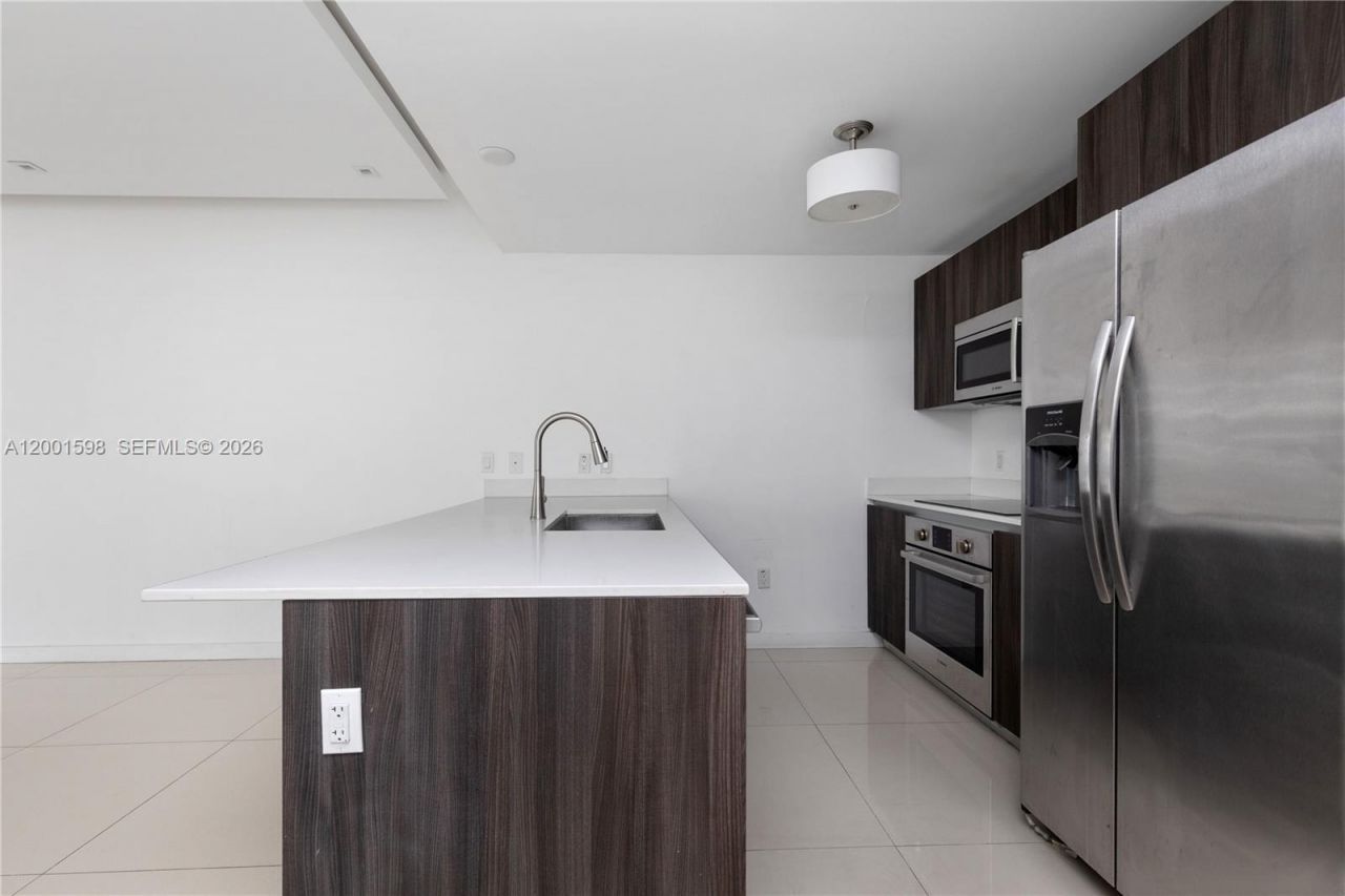 488 NE 18th St, Unit 1807, Miami, FL 33132 Photo