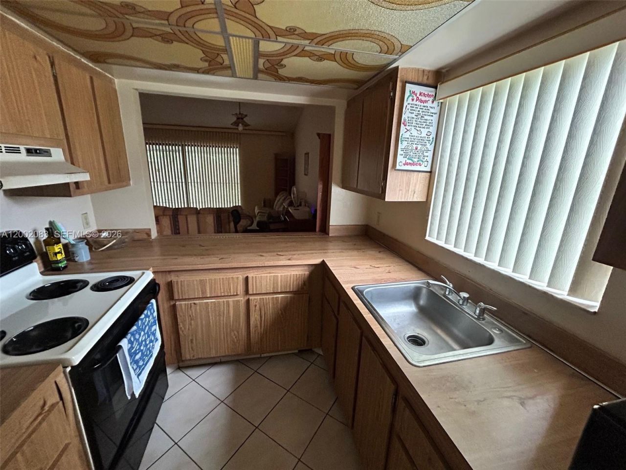1540 NW 98th Ter, Pembroke Pines, FL 33024 Photo