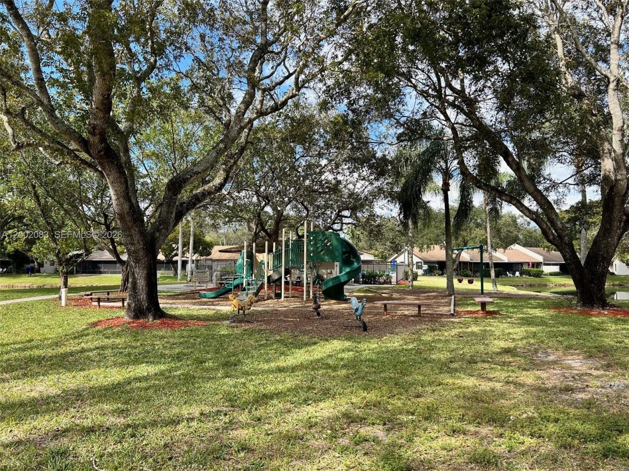 1540 NW 98th Ter, Pembroke Pines, FL 33024 Photo