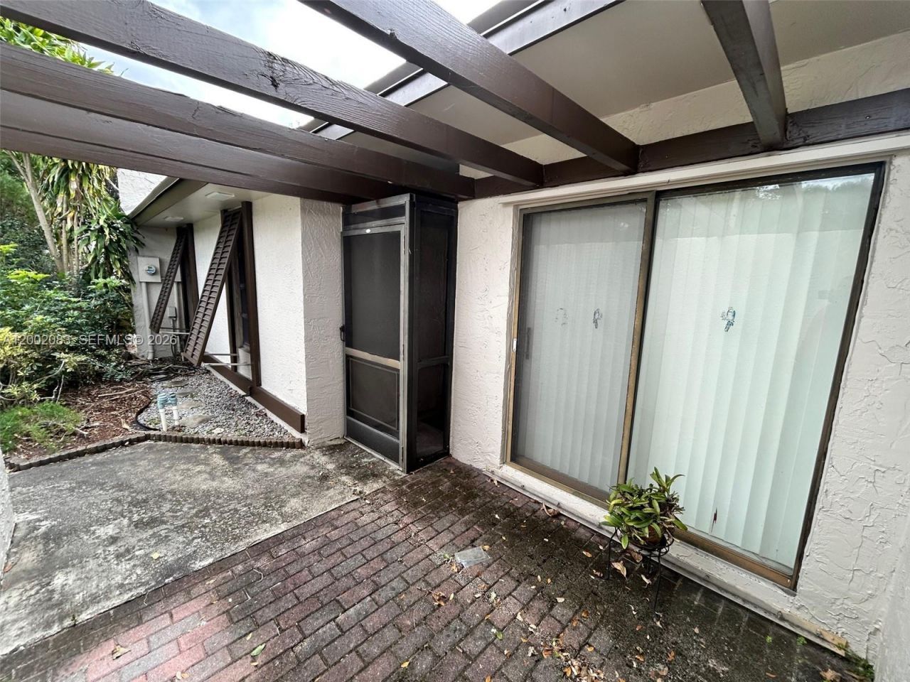 1540 NW 98th Ter, Pembroke Pines, FL 33024 Photo