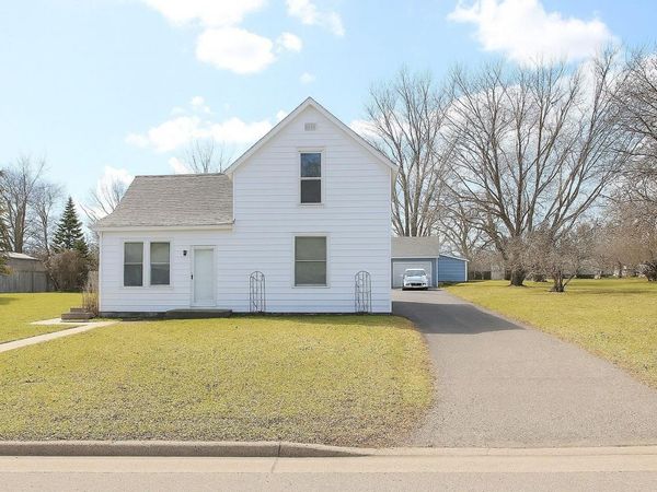 211 4th Street SW, Staples, MN 56479